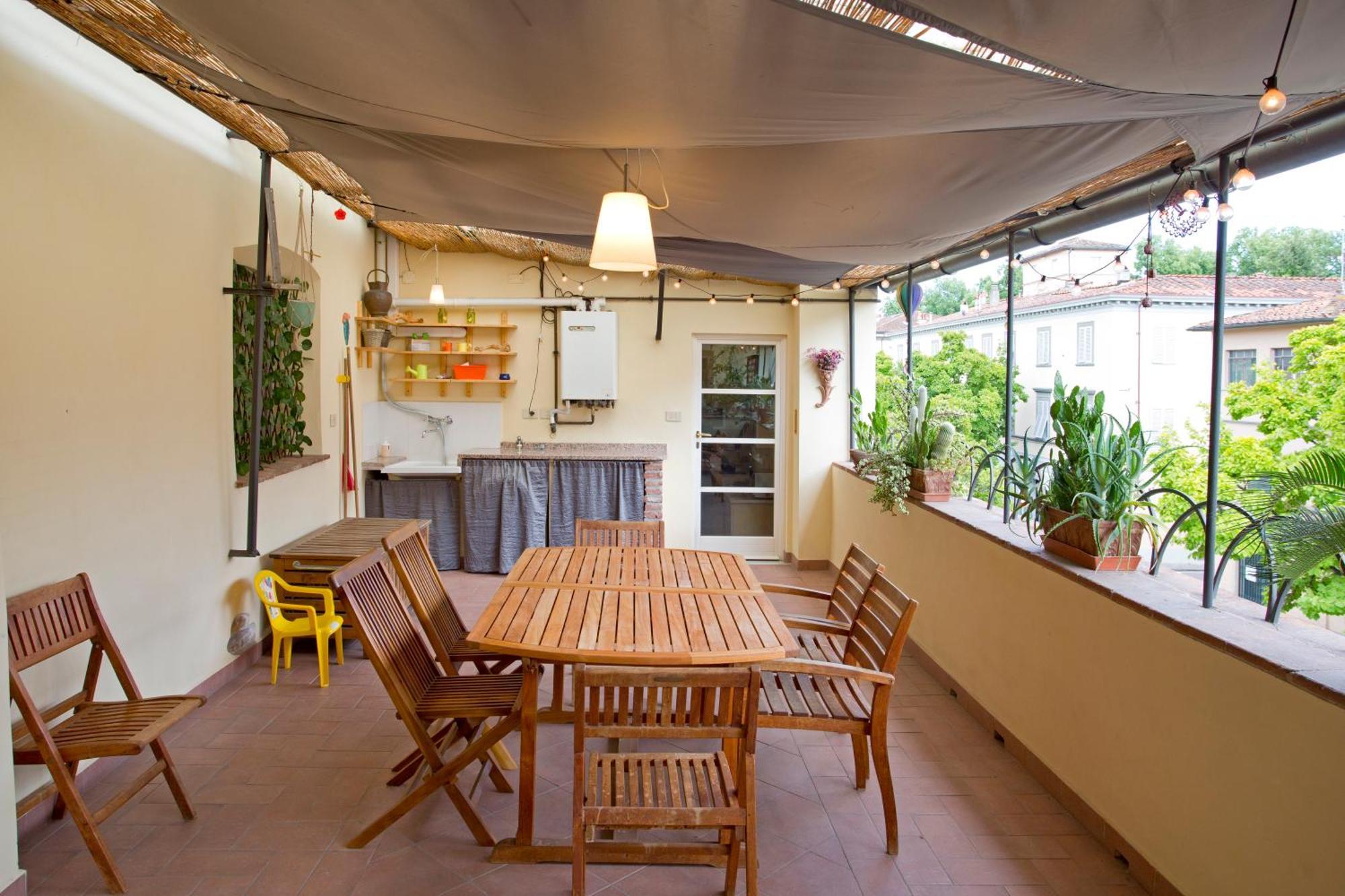 Casa San Girolamo Historic Flat With Cosy Terrace In Lucca'S City Centre エクステリア 写真