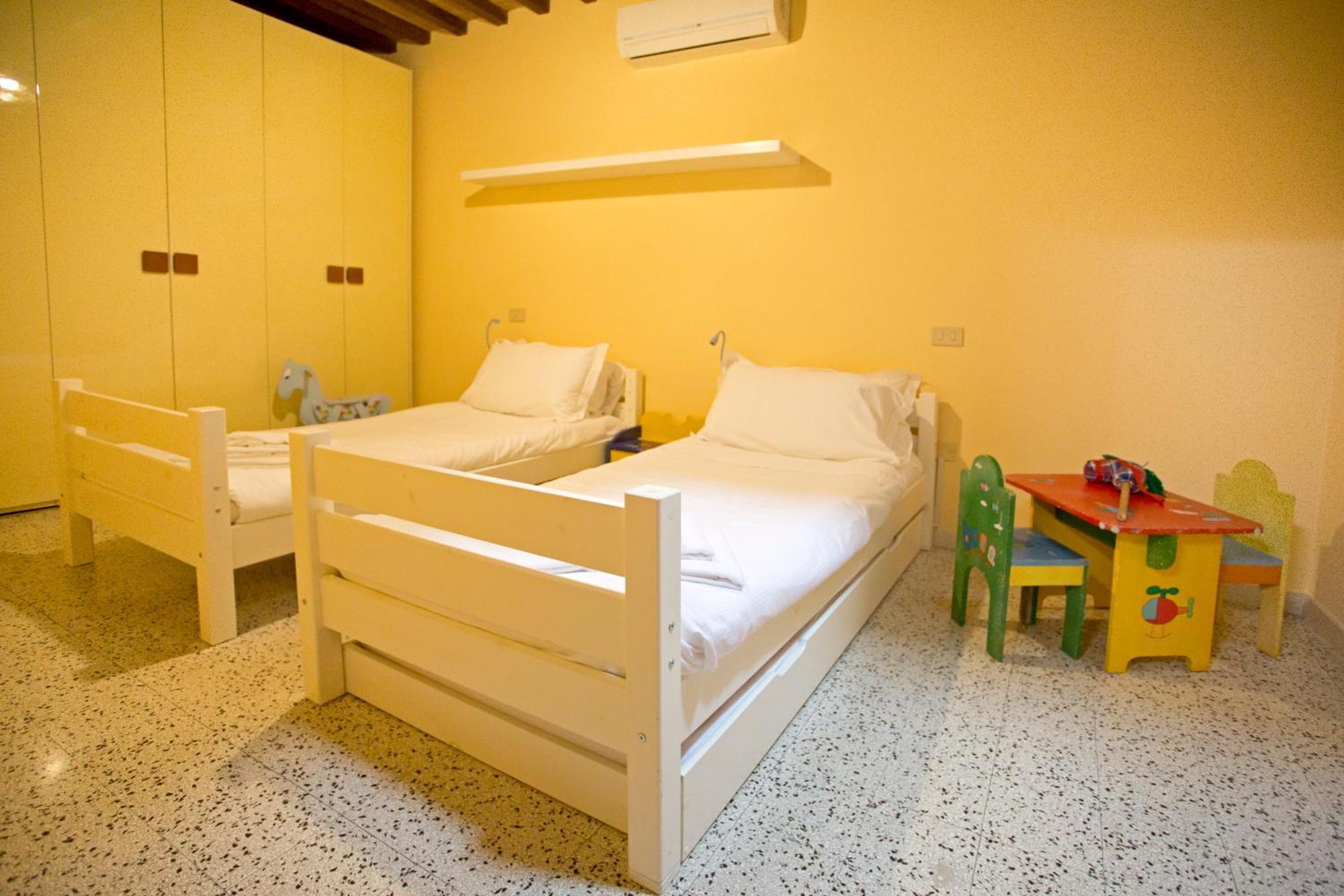 Casa San Girolamo Historic Flat With Cosy Terrace In Lucca'S City Centre エクステリア 写真